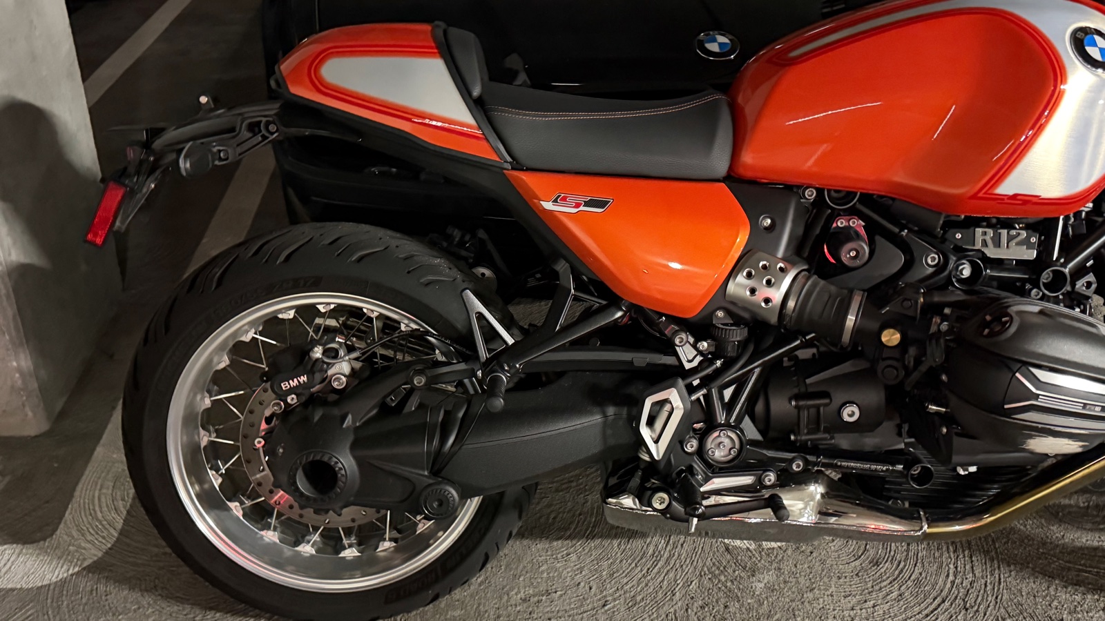 BMW R 12 S in California